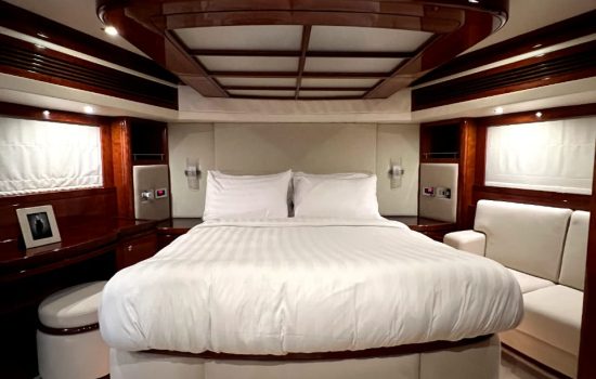 Gulf-craft 88 feet (7)